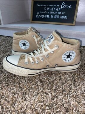 Converse Chuck Taylor All Star Madison Mid